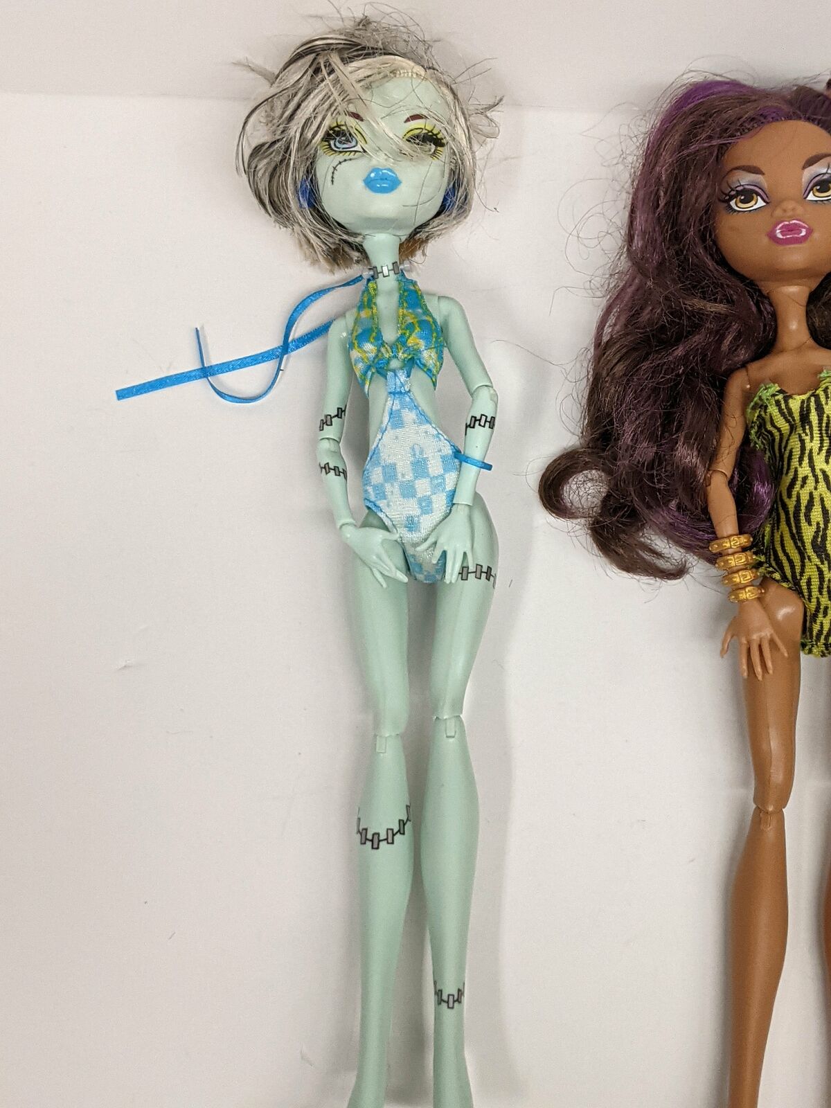 2008 Monster High Skull Shores Ghoulia, Frankie, & Clawdeen