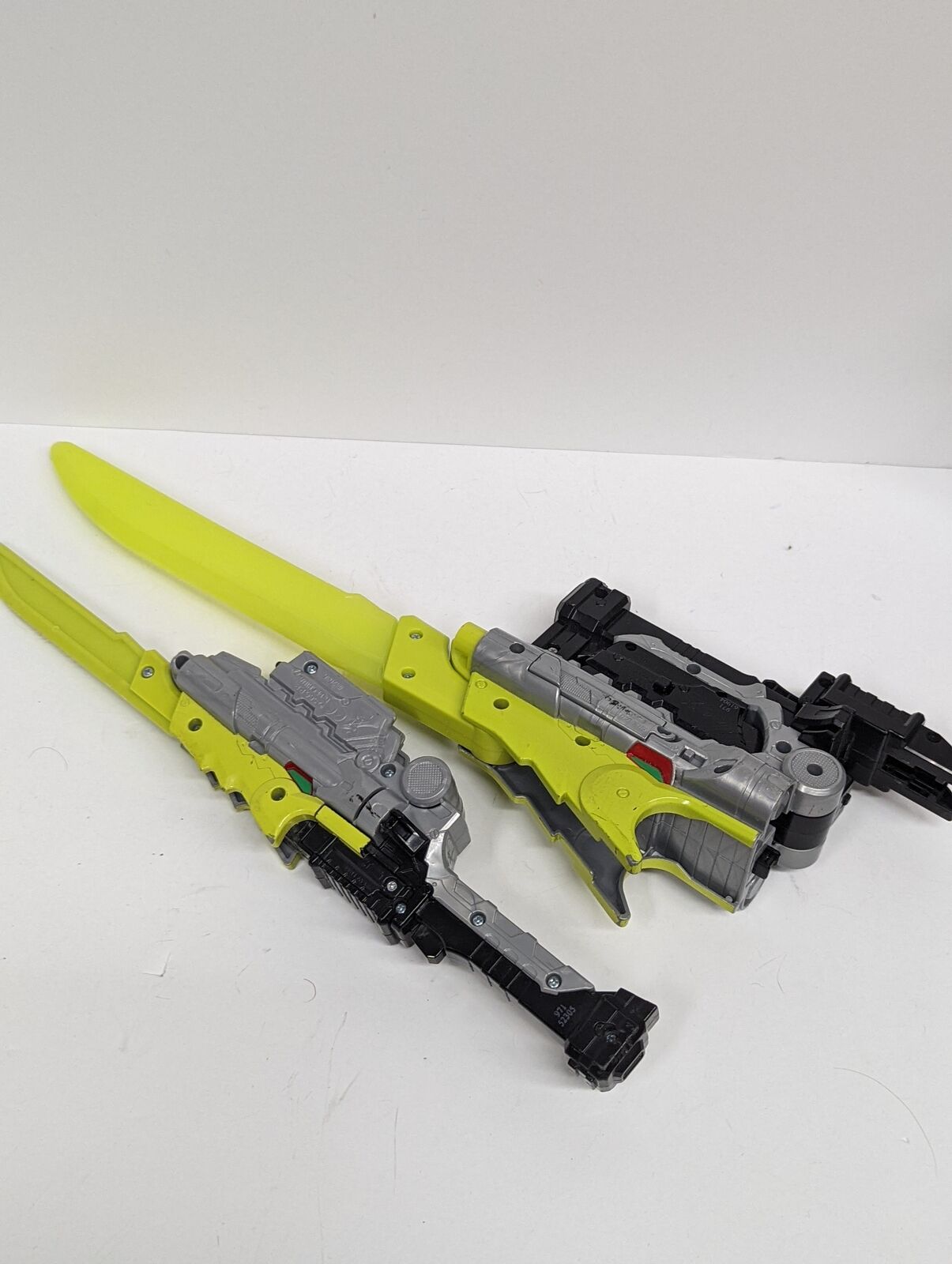 2014 Power Rangers Dino Charge Lot of 2 Daggers USED