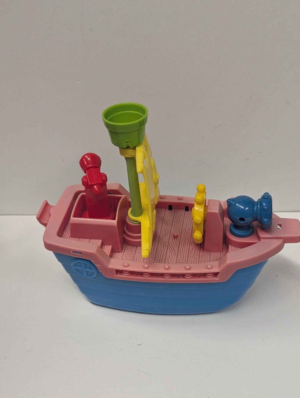 Tyco Vintage Sesame Street Elmo Sinking Pirate Ship Bath Toy 1998