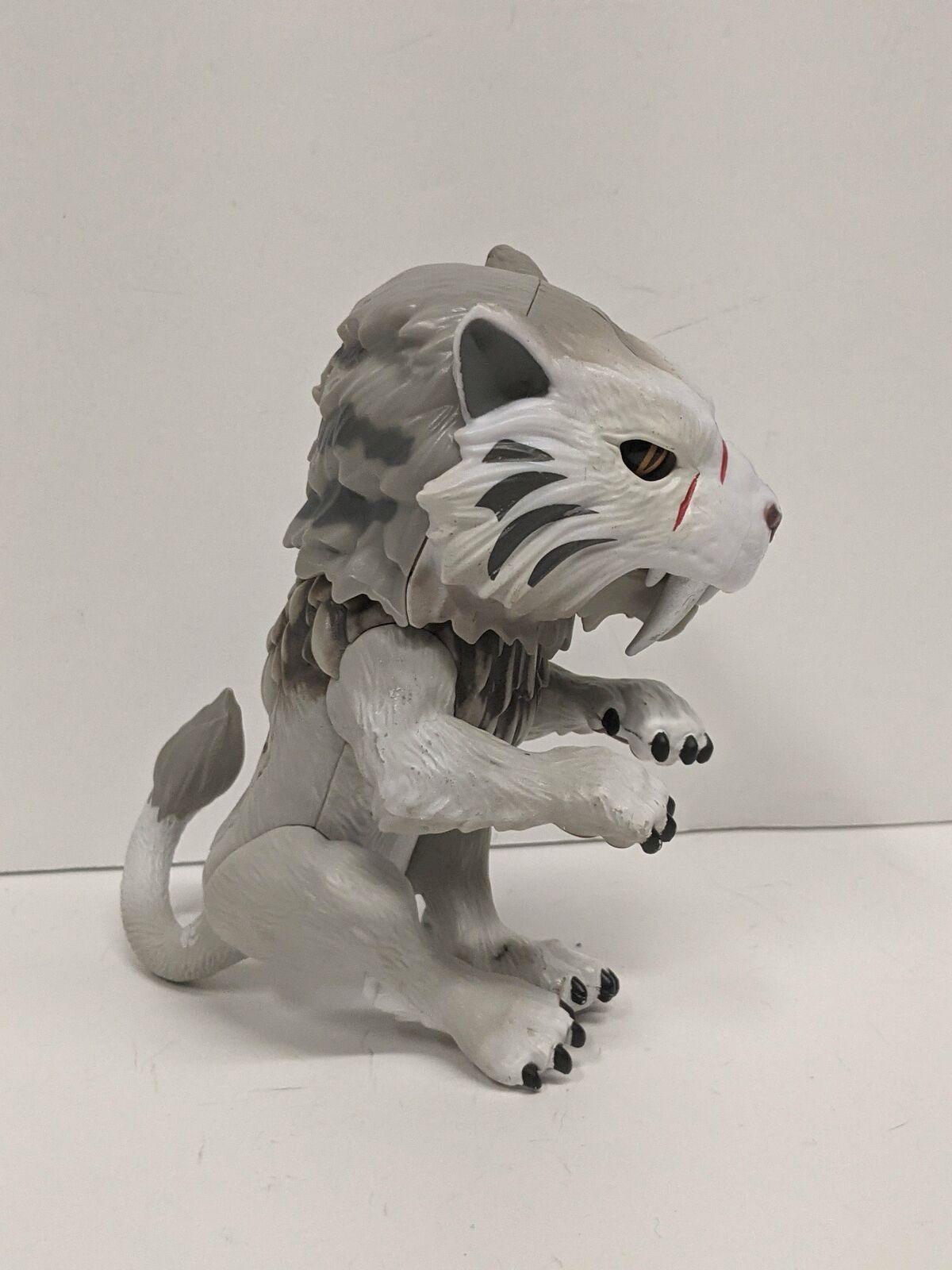 2018 Silvertooth White Tiger Untamed Loose