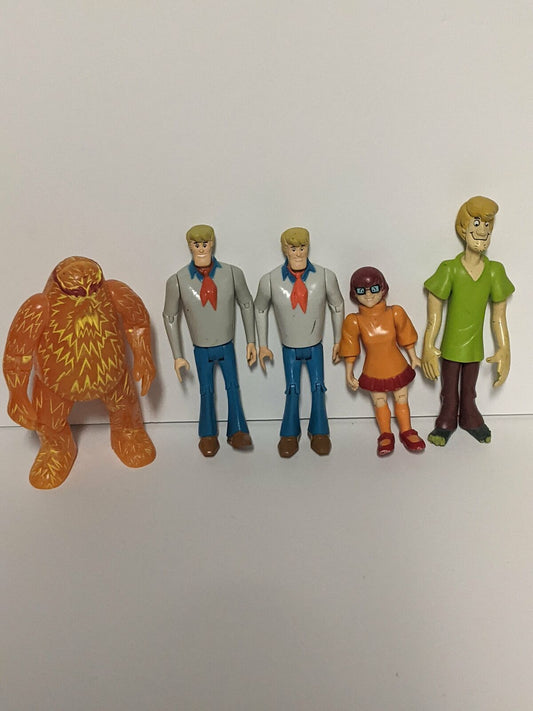 Scooby Doo Lot with 10,000 Volt Monster