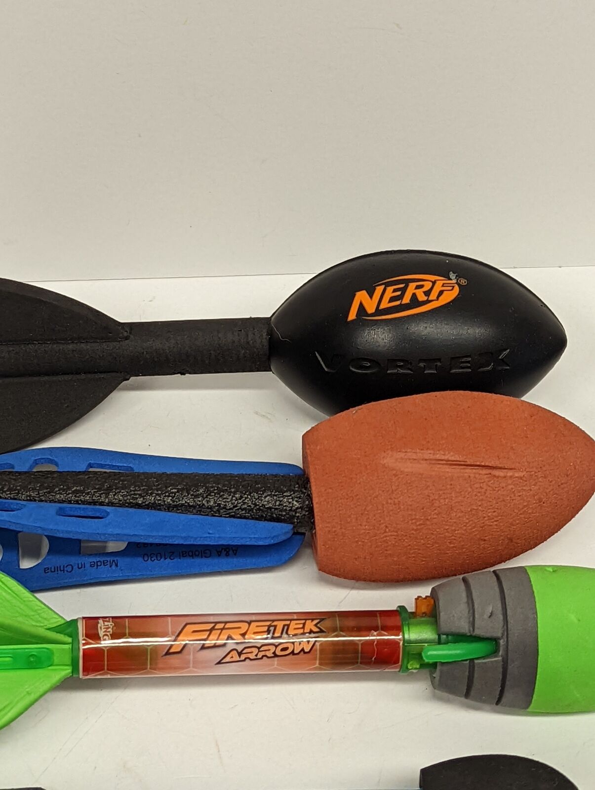 Lot of Nerf & Zing Footballs & Arrows USED