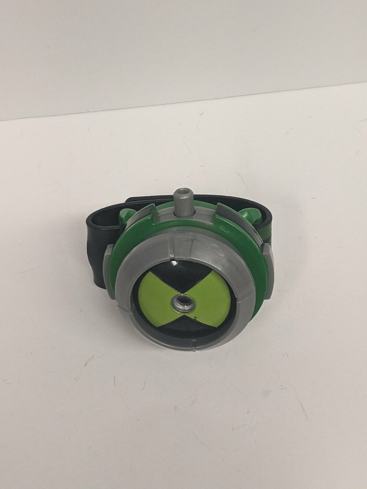 2008 Ben 10 Ultimate Omnitrix Watch Damaged