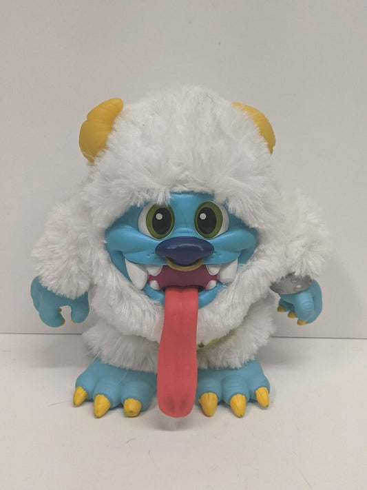 Crate Creature Surprise Blizz White Yeti Loose