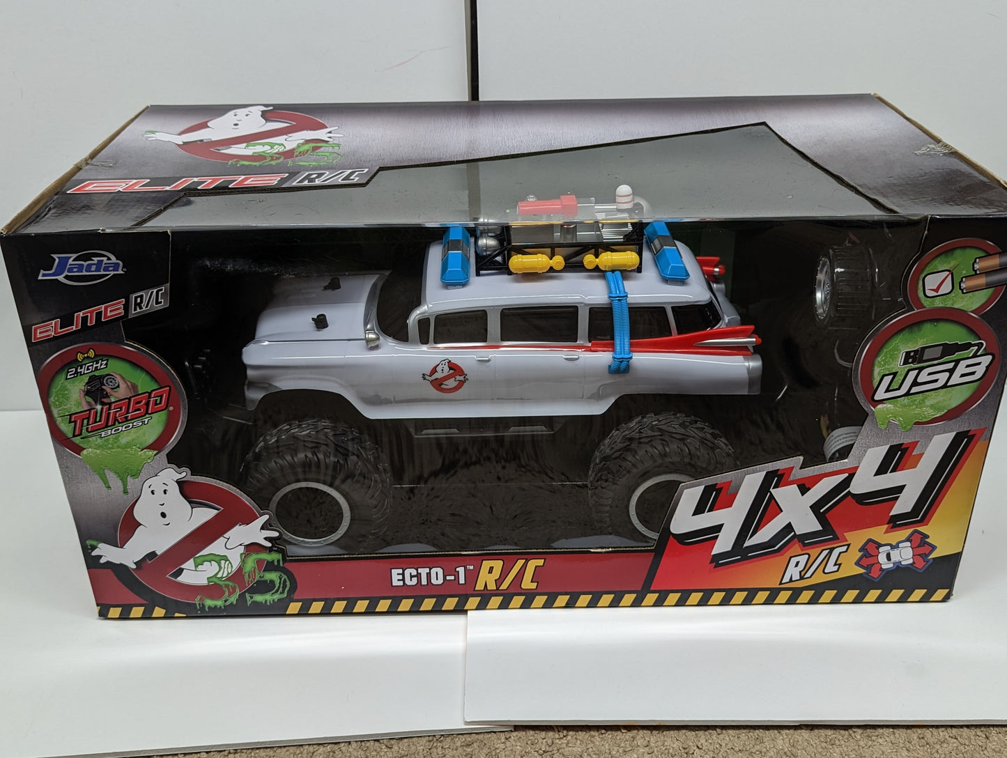 R/C Ghostbusters ECTO-1 4X4 by Jada NIB