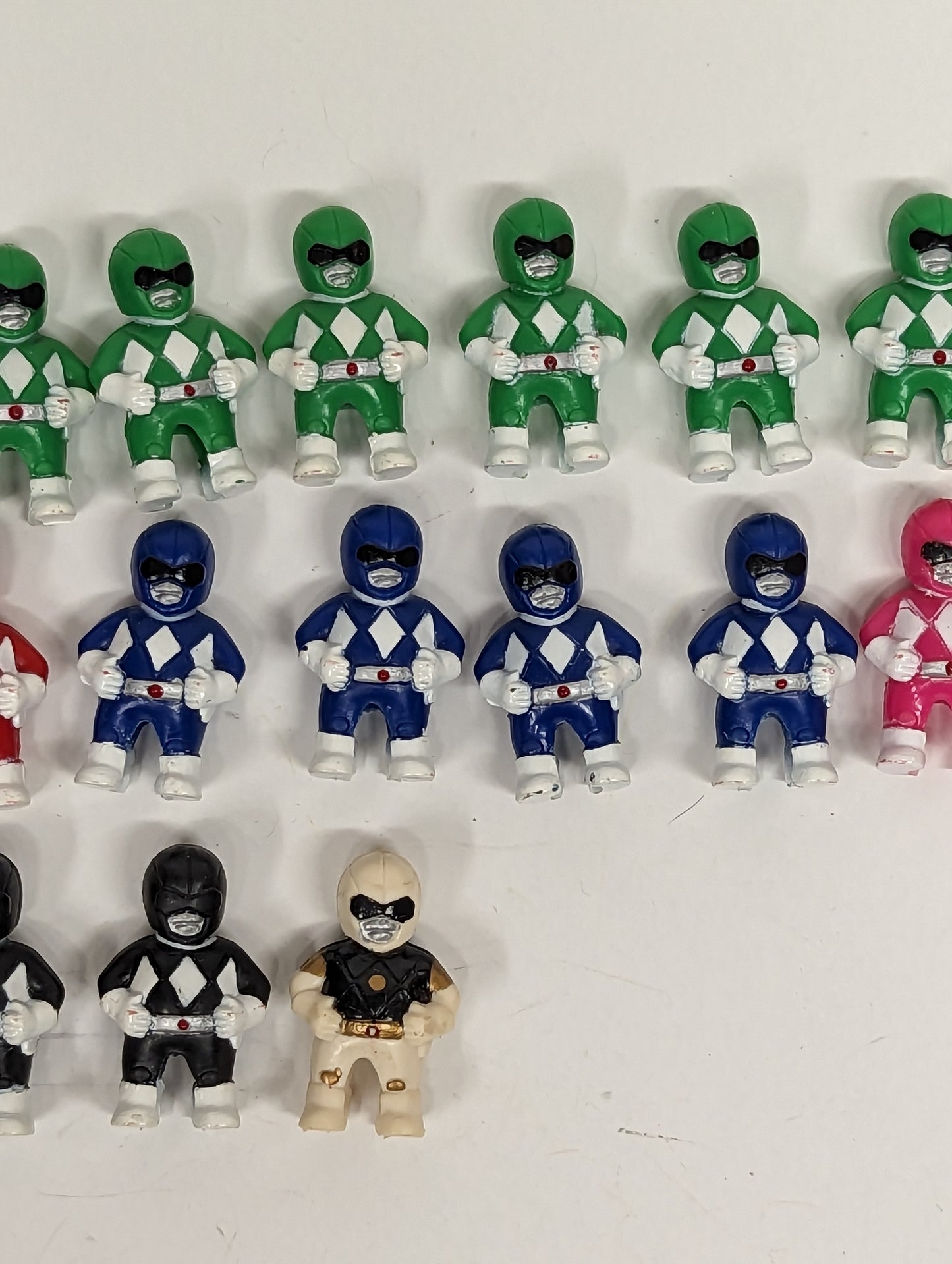 23 Bulky Power Ranger Pencil Toppers Loose 1B